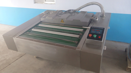 榨菜、酱菜与肉品的真空包装利器 滚动式真空包装机详解